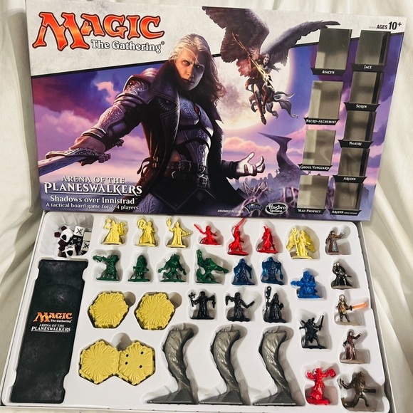 NEW! Magic The Gathering Arena of the Planeswalker Shadows Board Game Hasbro - Picture 3 of 3